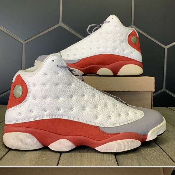 Jordan Other - SCAMMER ALERT HE STOLE THESE PICS .